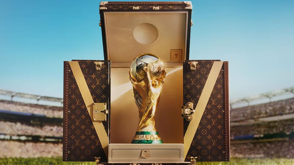 Louis Vuitton Rilis Trophy Trunk untuk Piala Dunia 2026