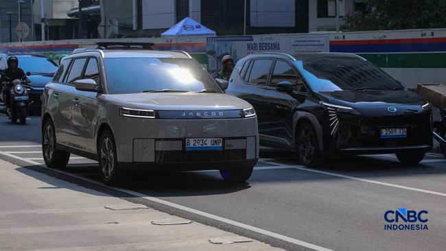 Nasib Mobil Listrik di RI, Kapan Bisa "Jajah" Jalanan Bak di China?