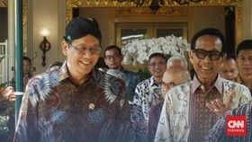 Purbaya Yudhi Sadewa menyatakan akan mengikuti petunjuk dari Presiden Prabowo Subianto untuk penganggaran proyek pembangunan Ibu Kota Nusantara (IKN) di Kalimantan Timur. kata Purbaya usai makan siang bersama Gubernur DIY, Sri Sultan Hamengku Buwono
