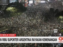 Suporter Argentina Gembira, Pendukung Inggris Kembali Bersabar