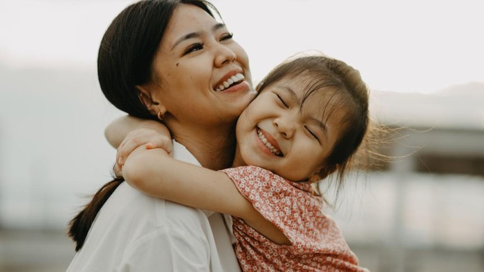 5 Cara Mengenali Anak yang Sudah Memiliki Kecerdasan Emosional Tinggi