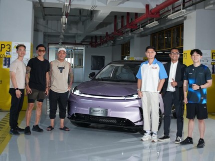 Artis hingga KOL Heboh Jajal Fitur Parkir Otomatis BAIC T1