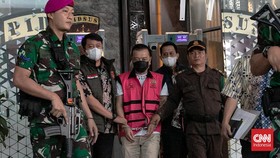 Polri Serahkan Don Ritto dan Barang Bukti Korupsi Jampidsus ke Kejagung