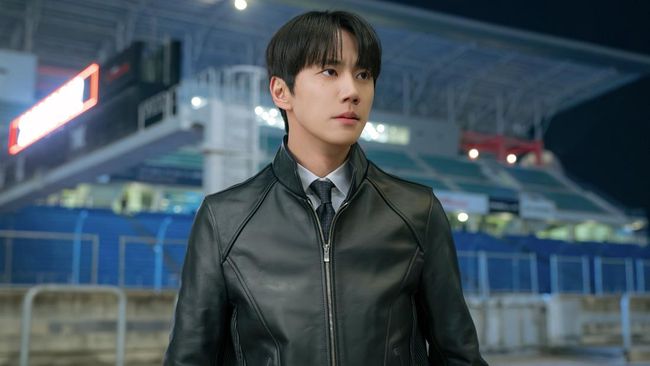 Lee Jun-young dalam drama Korea Reborn Rookie (2026).