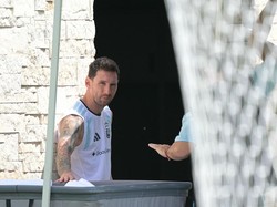 Argentina's forward #10 Lionel Messi attends a training session at the Atlanta United Training Centre in Marietta, Georgia, on July 16, 2026, ahead of the 2026 World Cup football tournament final match between Spain and Argentina. (Photo by JUAN MABR