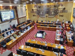 Waka BGN Ungkap Uang Muka Pembayaran Motor Listrik di 2025: Besar Sekali!