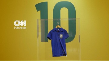 Jersey Pele di Final Piala Dunia 1958, Terjual Rp87,9 Miliar