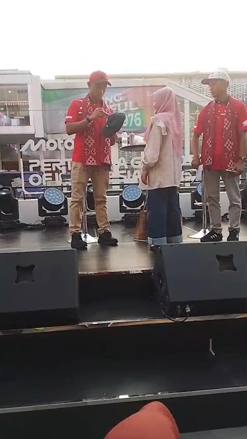 thumbnail video veda ega jumpa fans bagi hadiah