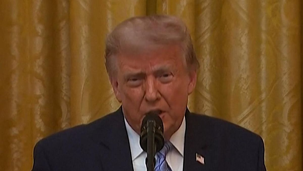Trump Sebut China Ikut Campur Tangan di Pilpres AS 2020