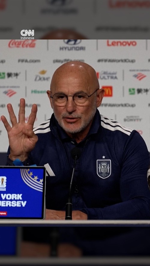 De La Fuente Bongkar Strategi Redam Lionel Messi di Final