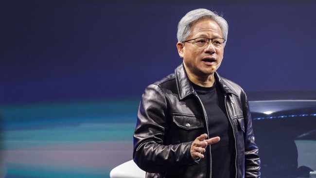Jaket kulit CEO Nvidia, Jensen Huang, terjual seharga Rp17 miliar di Sotheby's, jauh melampaui perkiraan.