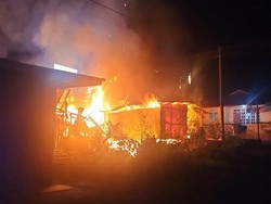 Rumah-3 Lapak Usaha di Manggarai Hangus Terbakar, Kerugian Ratusan Juta Rupiah