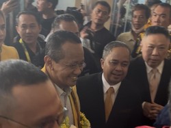 Bahlil Hadiri Musda Golkar Sulsel di Makassar, Disambut Lagu MBG