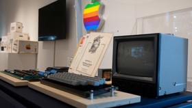 An Apple 1 Computer at Sotheby's auction house in New York City, U.S. July 1, 2026. REUTERS/Jordan Tovin
