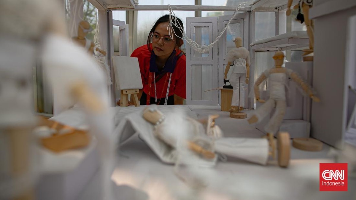 Pameran seni rupa Jakarta Provoke! 2026 kembali digelar sebagai ruang apresiasi bagi para seniman kontemporer untuk menampilkan karya-karya yang merefleksikan dinamika kehidupan ibu kota. (CNN Indonesia/Adi ibrahim)