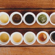 Masakan Terasa Hambar? Ini 6 Bumbu Penyelamat yang Wajib Ada di Dapur