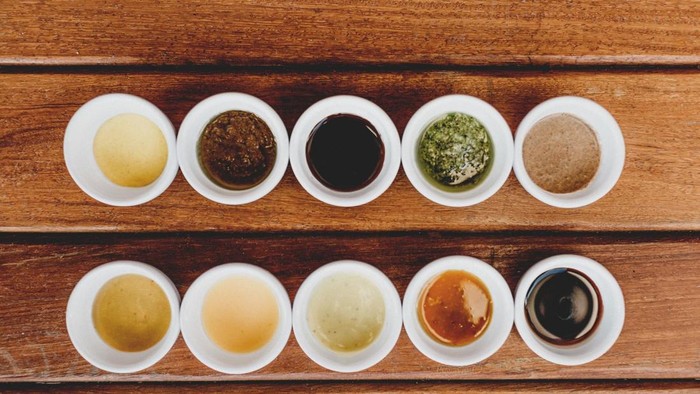 Masakan Terasa Hambar? Ini 6 Bumbu Penyelamat yang Wajib Ada di Dapur