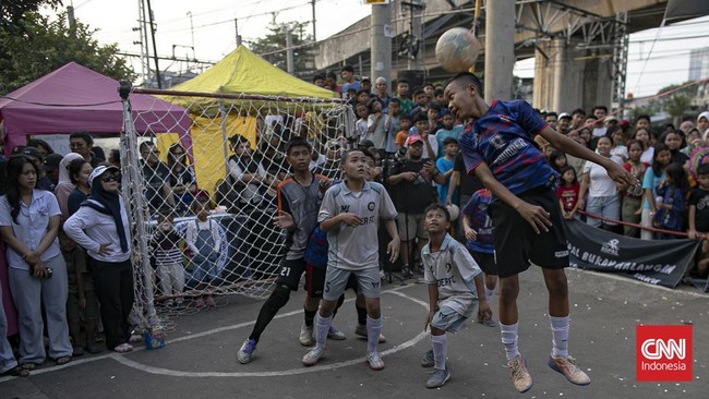 Liga Aspal di kawasan Menteng Jaya