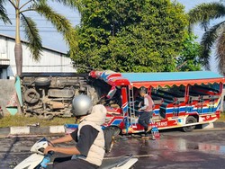 Tabrakan Pikap Vs Odong-odong di Bypass BIL Lombok, 35 Orang Terluka