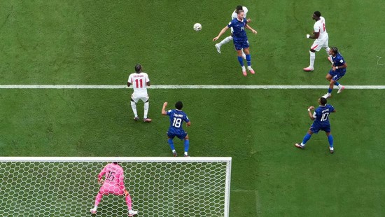Soccer Football - FIFA World Cup 2026 - Bronze Final - France v England - Miami Stadium, Miami Gardens, Florida, U.S. - July 18, 2026  England's Ezri Konsa scores their second goal REUTERS/Carlos Barria