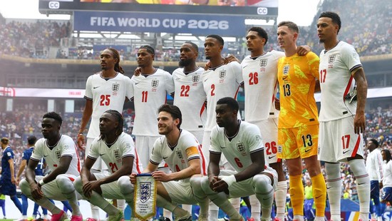 Soccer Football - FIFA World Cup 2026 - Bronze Final - France v England - Miami Stadium, Miami Gardens, Florida, U.S. - July 18, 2026 England players pose for a team group photo before the match IMAGN IMAGES via Reuters/Nathan Ray Seebeck