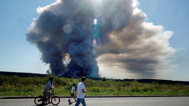 Serangan Drone Ukraina Hantam Gudang Logistik di Pinggiran Moskow