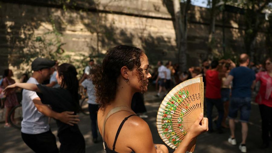 Spanyol menghadapi gelombang panas ketiga pada musim panas tahun ini dengan suhu nan diperkirakan melampaui 45 derajat Celsius di sejumlah wilayah. Minggu (19/7/2026). (REUTERS/Alejandro Martinez Velez)