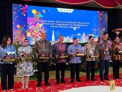 Pegadaian Dorong Green Tourism Yogyakarta Lewat Becak Kayuh Listrik