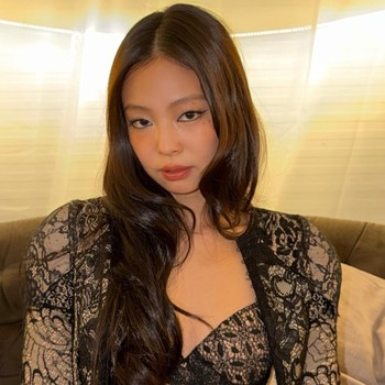 Jennie BLACKPINK Segera Comeback dengan Karya Self-Producing 'Less Than A LOVER'