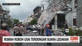 Rumah Roboh Usai Terdengar Suara Ledakan