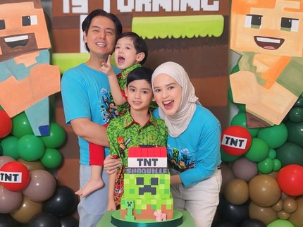 Perayaan Ulang Tahun Shaquille Anak Cut Meyriska & Roger Danuarta, Sederhana Dikelilingi Keluarga