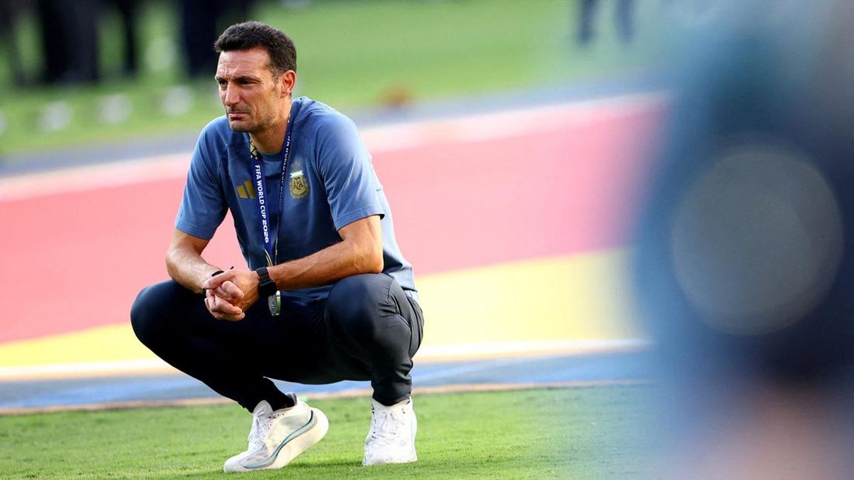 Argentina Gagal Juara, Scaloni Sorot Kartu Kuning Wasit untuk Enzo