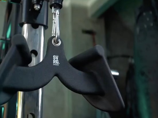 Apakah Mag Grip Handle Beneran Bikin Latihan Lat Pulldown Lebih Efektif?