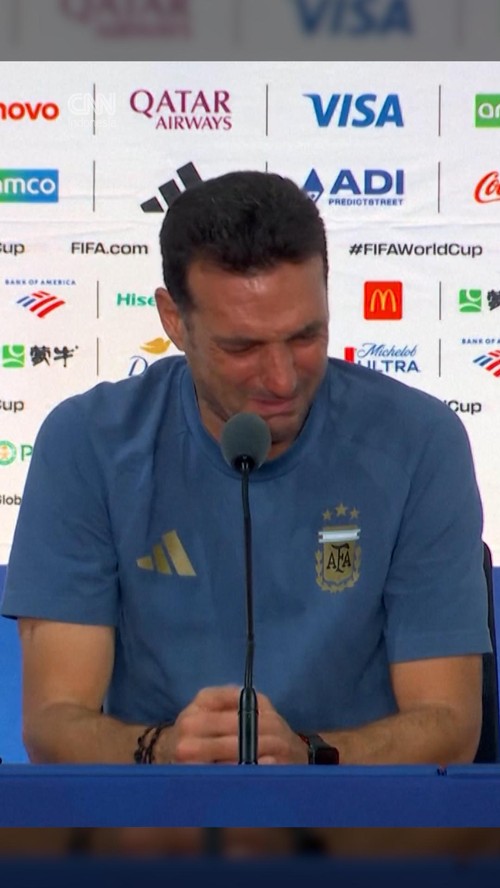 Scaloni Tak Kuasa Tahan Tangis usai Argentina Gagal Juara Piala Dunia
