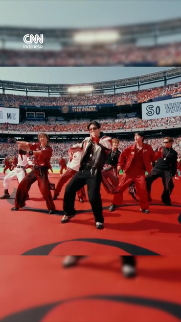 BTS tampil di halftime show final Piala Dunia FIFA dengan lagu medley pada Senin (20/7).
