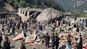 FOTO: Banjir Bandang Terjang Afghanistan Tewaskan Puluhan Orang