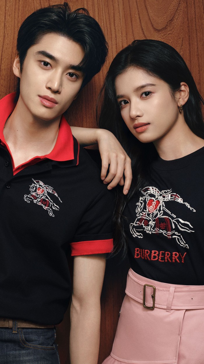 Burberry ‘LOVE, ON REPEAT’. Kampanye Burberry dalam rangka Chinese Valentine's Day.
