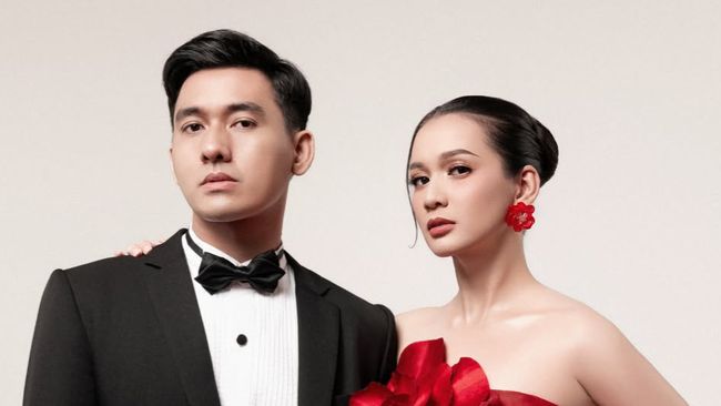 Terpopuler: Potret Pre Wedding Dea Annisa dan Calon Suami
