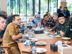 Gus Ipul Apresiasi Pemkab Bandung Sukseskan Sekolah Rakyat