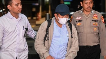 OTT Bupati Lombok Barat Lalu Ahmad Zaini