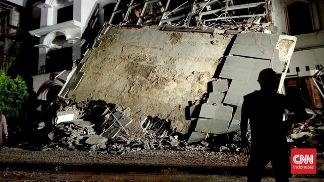 Ledakan di Perumahan Mewah Grand Polonia Medan