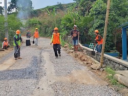 Krisis Fiskal, Perbaikan Jalan di Sukabumi Lewati Jalur Terjal