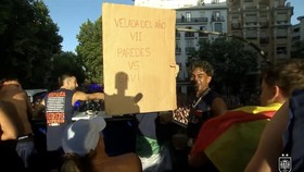 Soccer Football - FIFA World Cup 2026 - Spain Victory Parade - Madrid, Spain - July 20, 2026 In this screen grab obtained from the Spanish Football Federation,  Spain's Lamine Yamal next to a sign saying "Fight Night of the Year" Paredes vs Gavi" in
