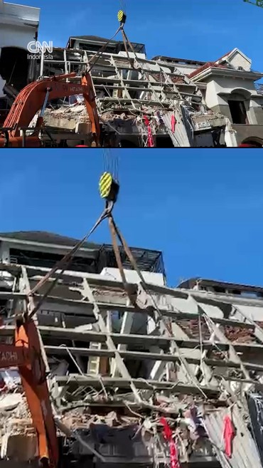 thumbnail video rumah meledak runtuh di medan