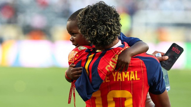 Tingkah Polah Lucu Adik Lamine Yamal Viral di Piala Dunia 2026