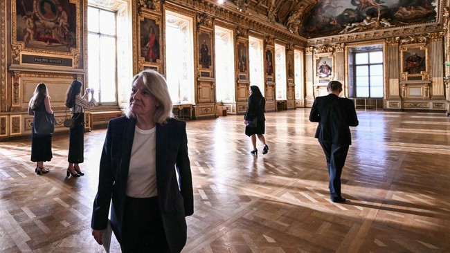 Galeri Apollo Museum Louvre Dibuka Kembali Usai Perampokan 2025