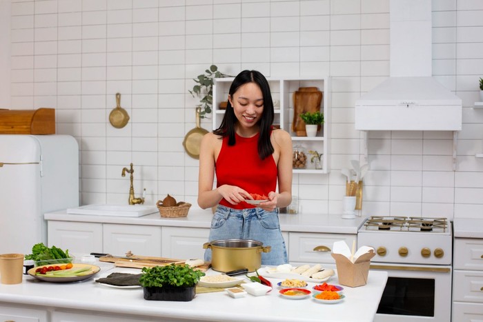 Ciri kepribadian orang yang suka masakan rumahan menunjukkan bahwa mereka sosok yang peduli pada kesehatan.