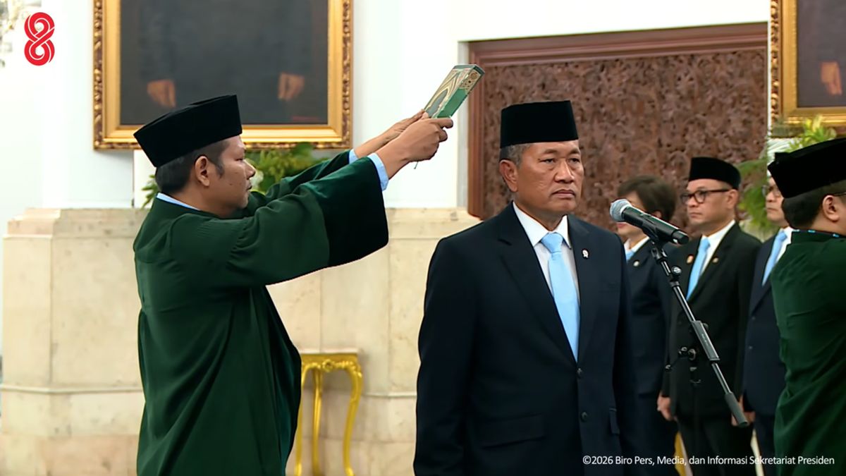 Prabowo Lantik Donny Ermawan Gubernur Universitas Republik Indonesia