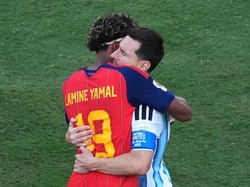 Berpelukan Usai Final Piala Dunia 2026, Lamine Yamal Ungkap Pesan Messi