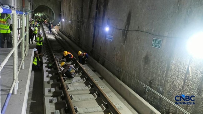 Demi Bangun Stasiun MRT Monas, Perut Jakarta Dibor 18 M di Titik Ini